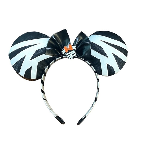 Disney | Halloween Themed Minnie Mouse Ears- Mummy  Inspired - Picture 1 of 3